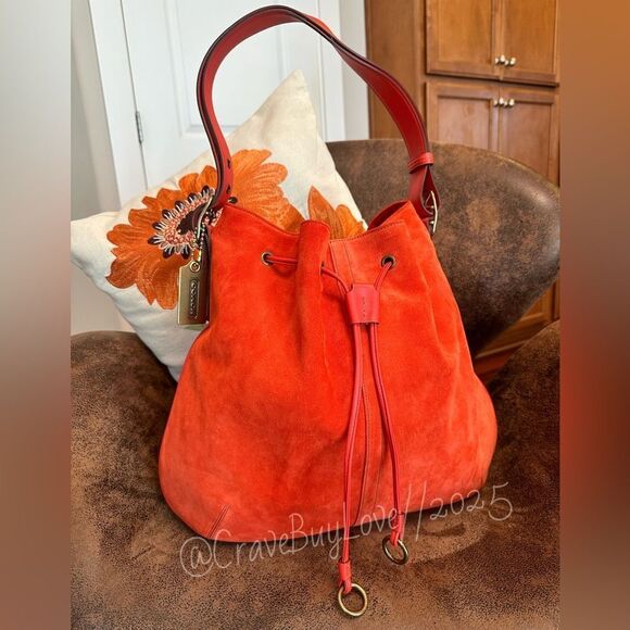 VINTAGE COACH #9478 DRAWSTRING VERMILLION SUEDE LEATHER BRASS HANGTAG EVC RARE - Picture 6 of 16